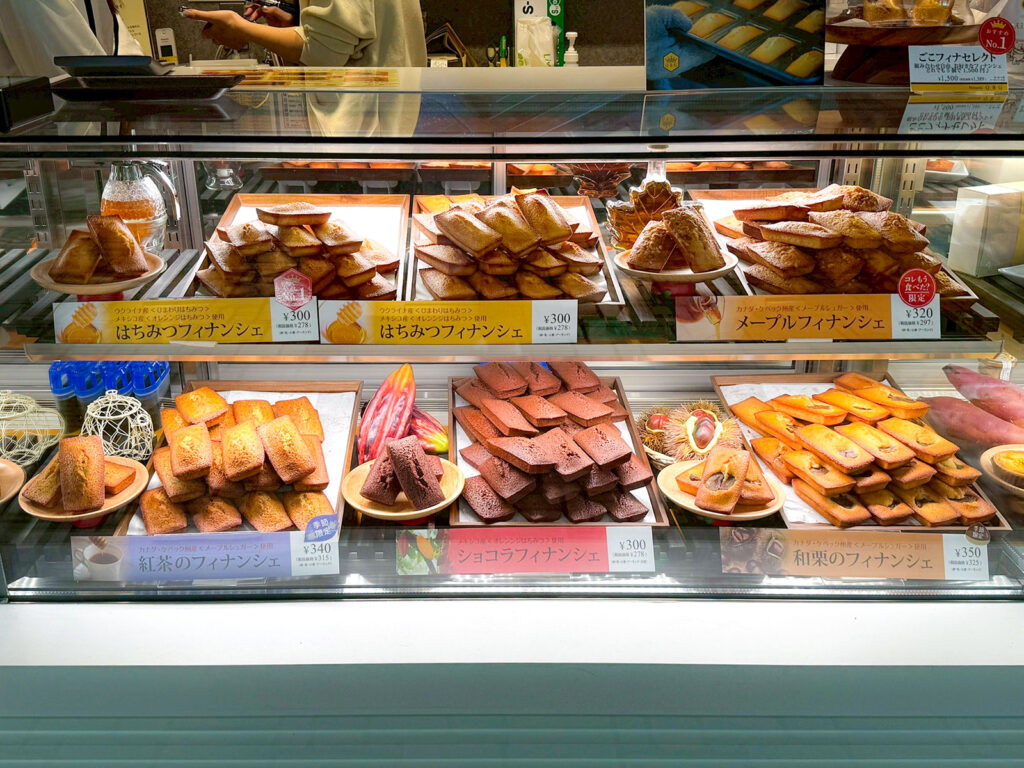 「パティスリーQBG」焼き立てはちみつフィナンシェ、JR蕨駅に期間限定出店！